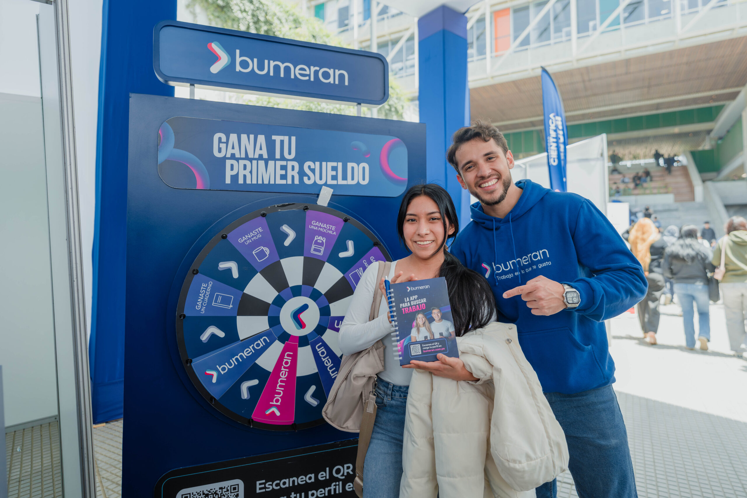 Las activaciones organizadas por Bumeran en el Campus Norte incluyeron sorteos y dinámicas profesionales.