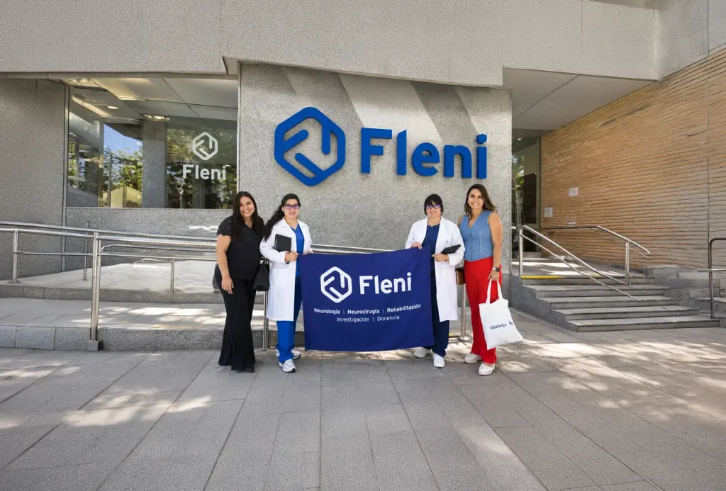Estudiantes de Neuropsicología realizan pasantía internacional en FLENI Argentina